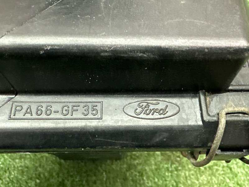 Корпус воздушного фильтра Ford Mondeo 2