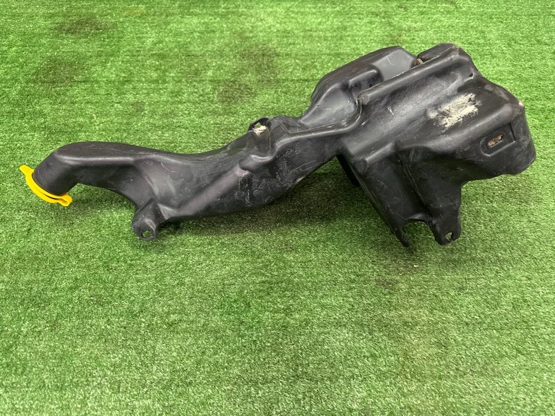 Бачок стеклоомывателя Opel Zafira B