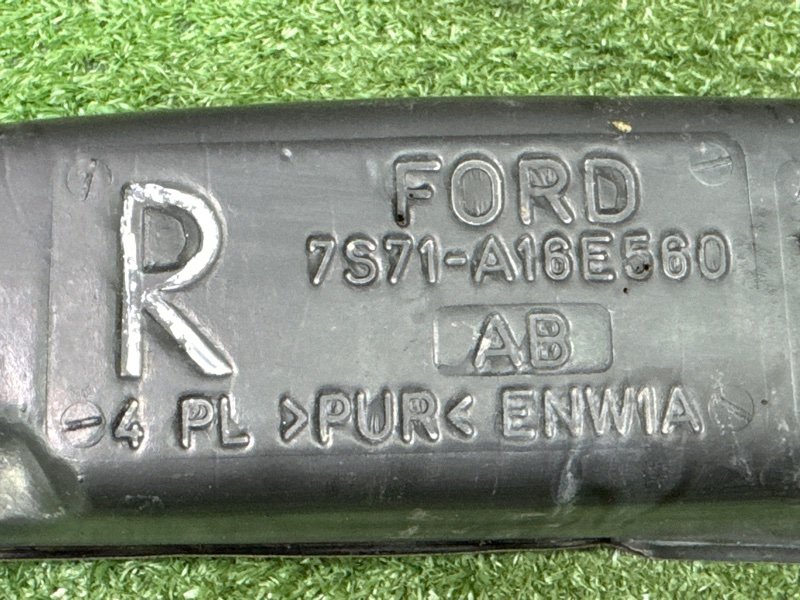 Пыльник крыла Ford Mondeo 4