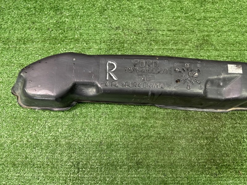 Пыльник крыла Ford Mondeo 4