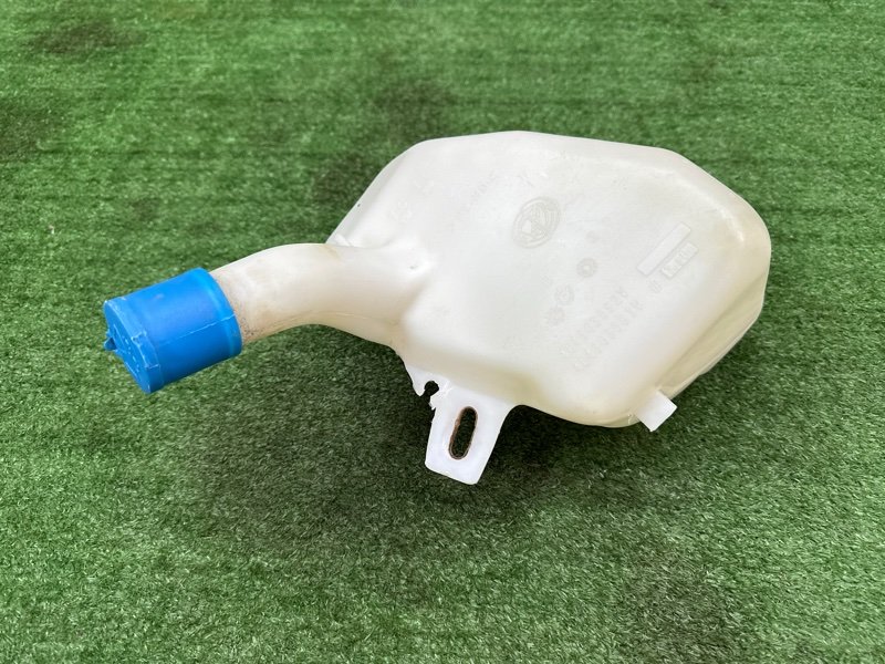 Бачок стеклоомывателя Fiat Albea