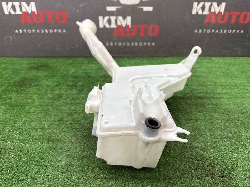 Бачок стеклоомывателя Peugeot 407