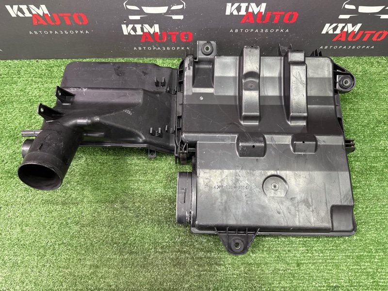 Корпус воздушного фильтра mazda mazda 3 BK