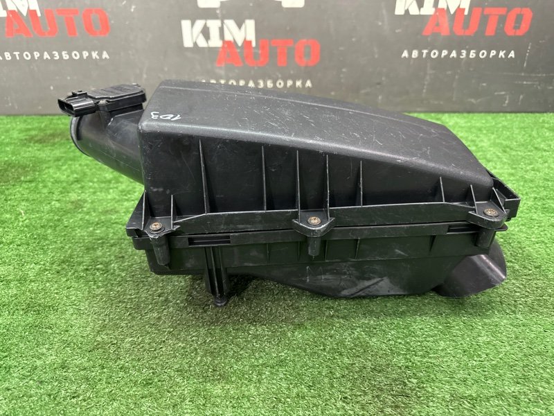 Корпус воздушного фильтра Ford Mondeo 3