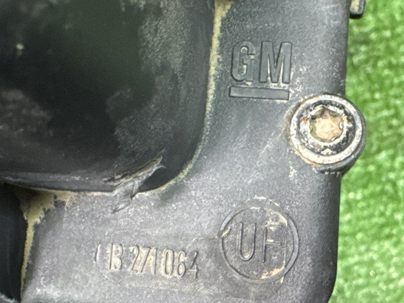 Корпус воздушного фильтра Opel Astra GTC