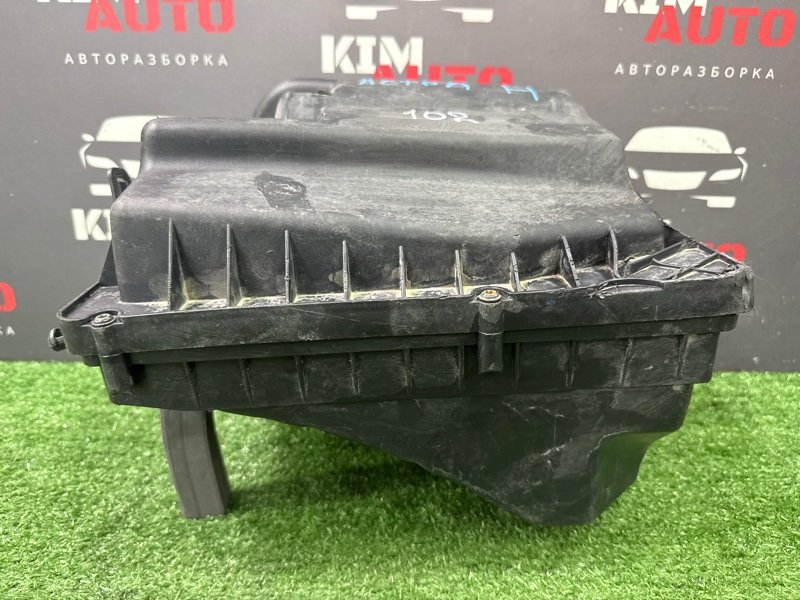 Корпус воздушного фильтра Opel Astra GTC