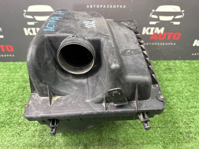 Корпус воздушного фильтра Opel Astra GTC