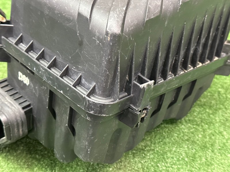 Корпус воздушного фильтра Kia Cerato 1