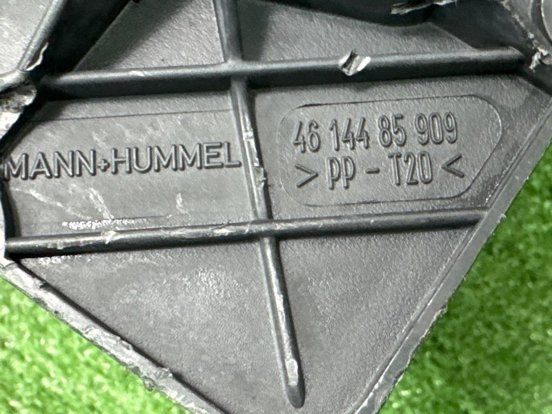 Корпус воздушного фильтра Opel Astra H