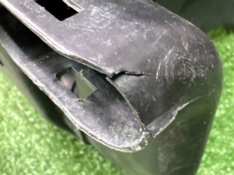 Корпус воздушного фильтра Ford Ka