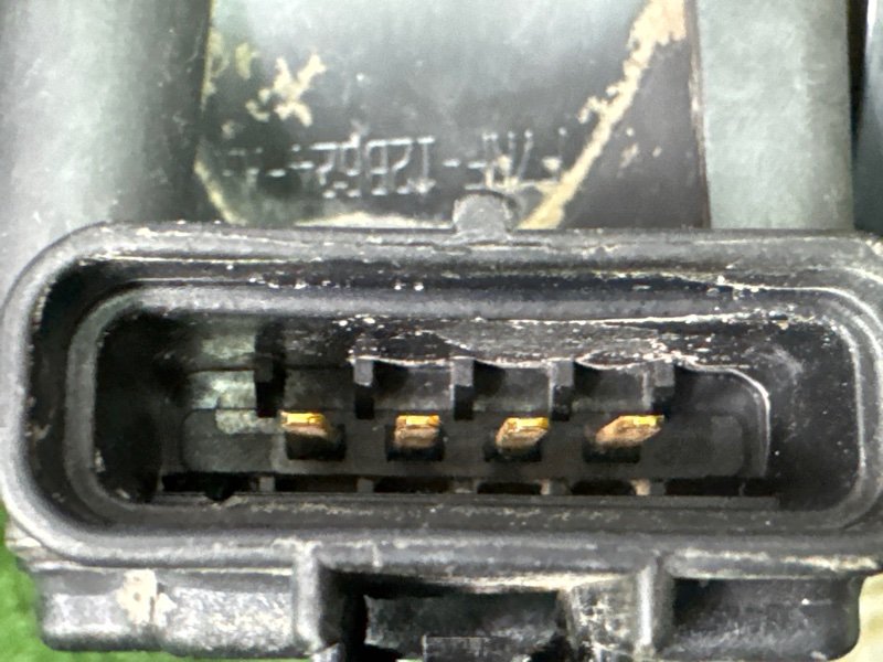 Корпус воздушного фильтра Ford Ka