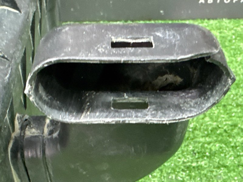 Корпус воздушного фильтра Ford Ka