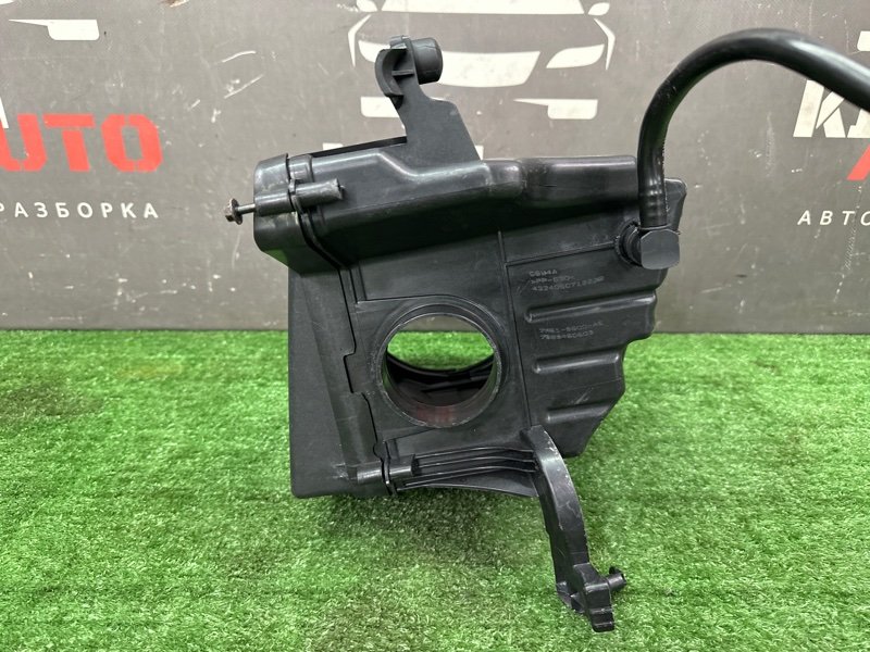 Корпус воздушного фильтра Ford Focus 2