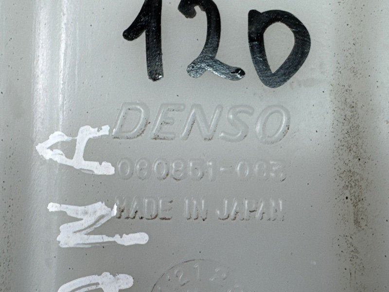 Бачок стеклоомывателя Suzuki Liana