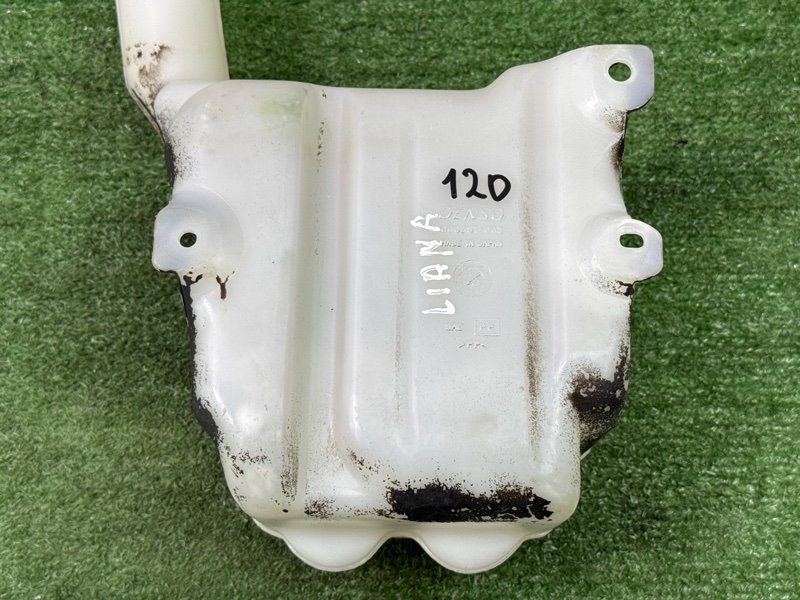 Бачок стеклоомывателя Suzuki Liana