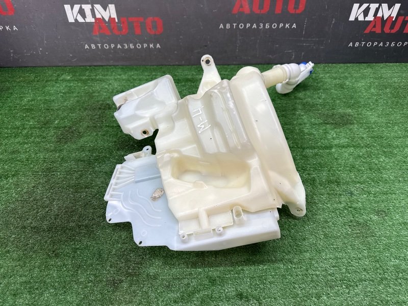 Бачок стеклоомывателя Ford Mondeo 4