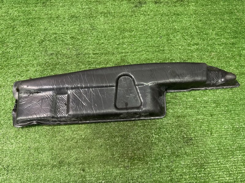 Пыльник крыла Opel Astra H