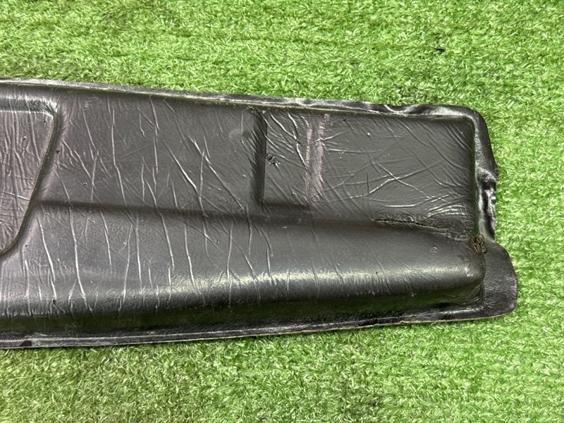 Пыльник крыла Opel Astra H