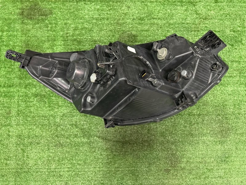 Фара Kia Soul 2014 SW