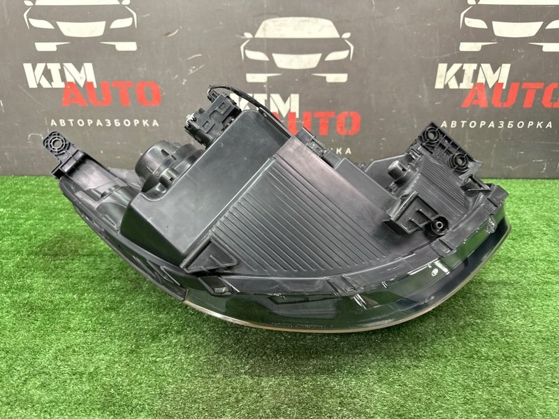 Фара Kia Soul 2014 SW