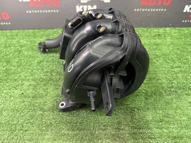 Коллектор впускной Toyota Yaris