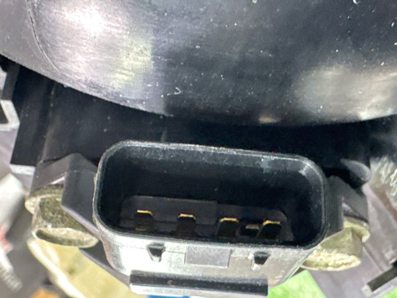 Коллектор впускной Toyota Yaris