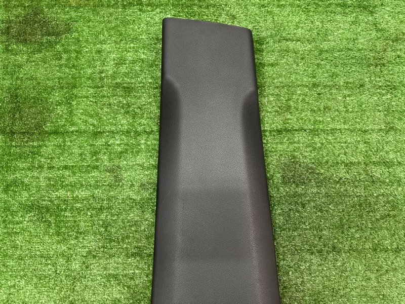 Накладка центральной стойки нижняя Kia Soul 2014 SW