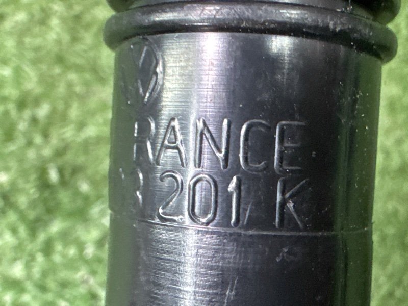 Клапан вентиляции картерных газов Volkswagen Polo