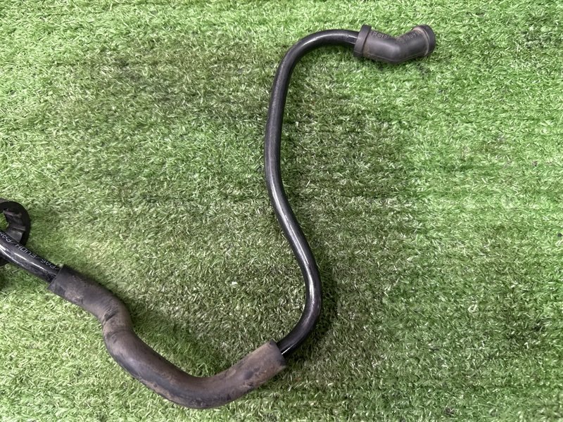 Трубка вакуумная Opel Astra