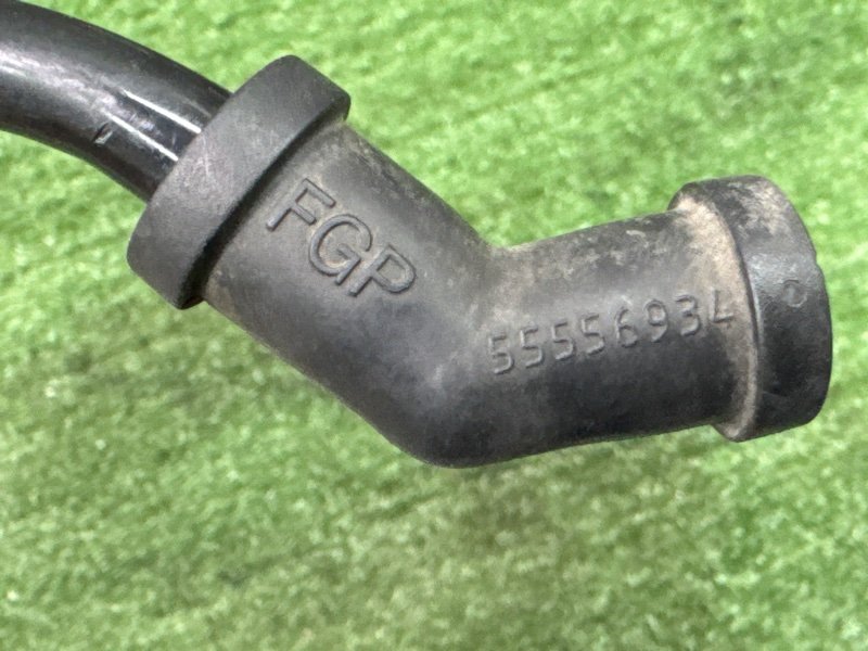 Трубка вакуумная Opel Astra