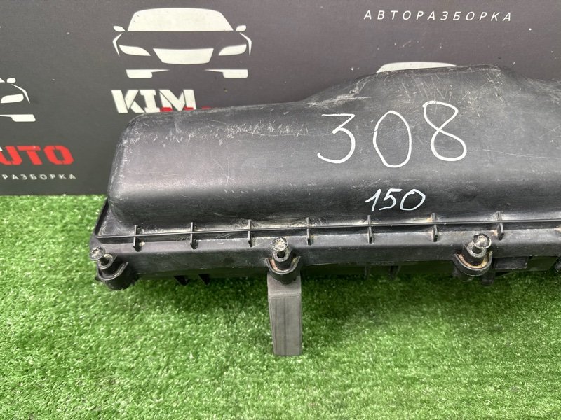 Корпус воздушного фильтра Peugeot 308