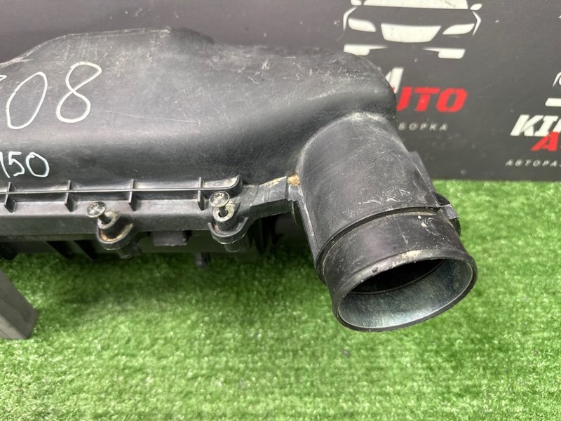 Корпус воздушного фильтра Peugeot 308