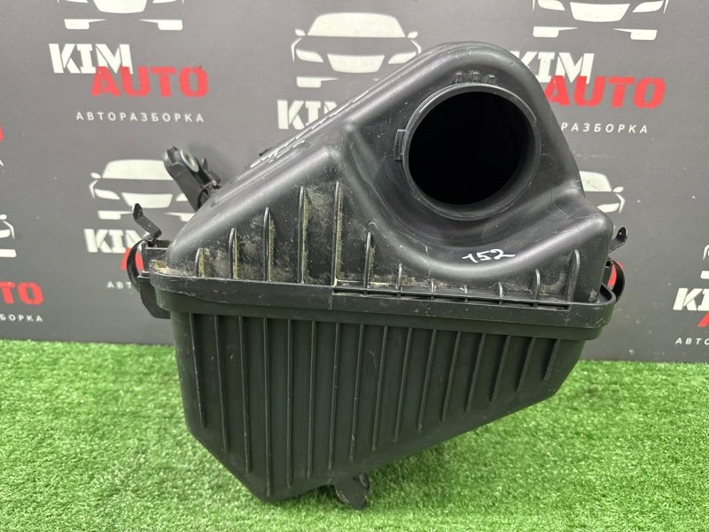 Корпус воздушного фильтра Hyundai Santa Fe