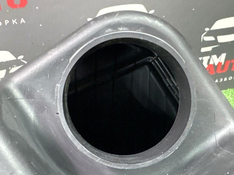 Корпус воздушного фильтра Hyundai Santa Fe