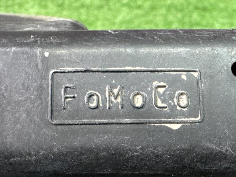 Корпус воздушного фильтра Ford Focus 2