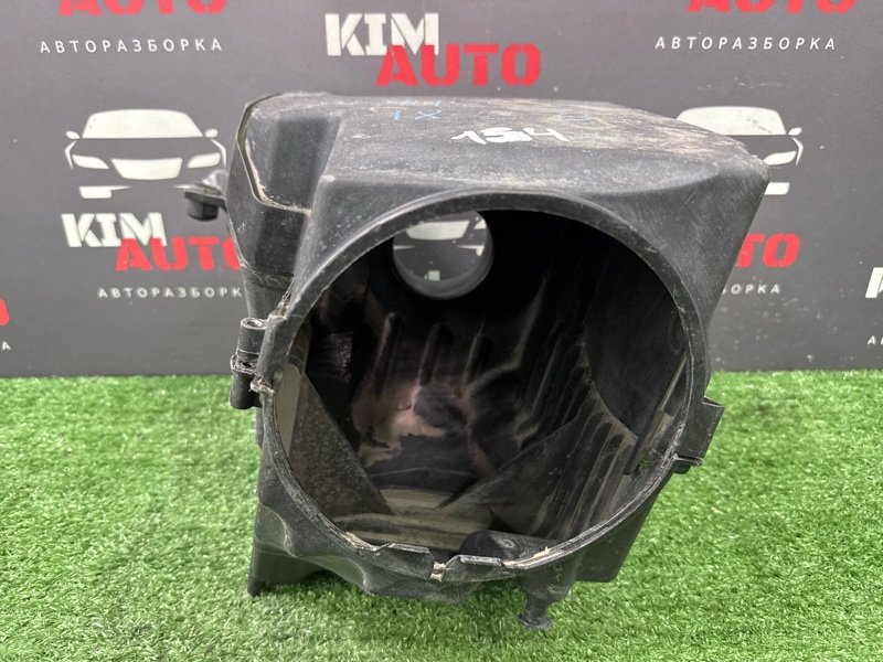 Корпус воздушного фильтра Ford Focus 2