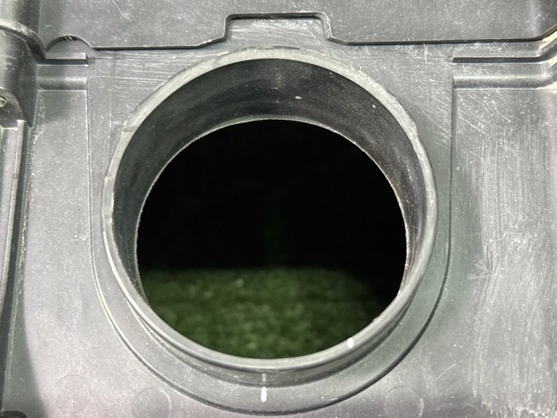 Корпус воздушного фильтра Ford Focus 2