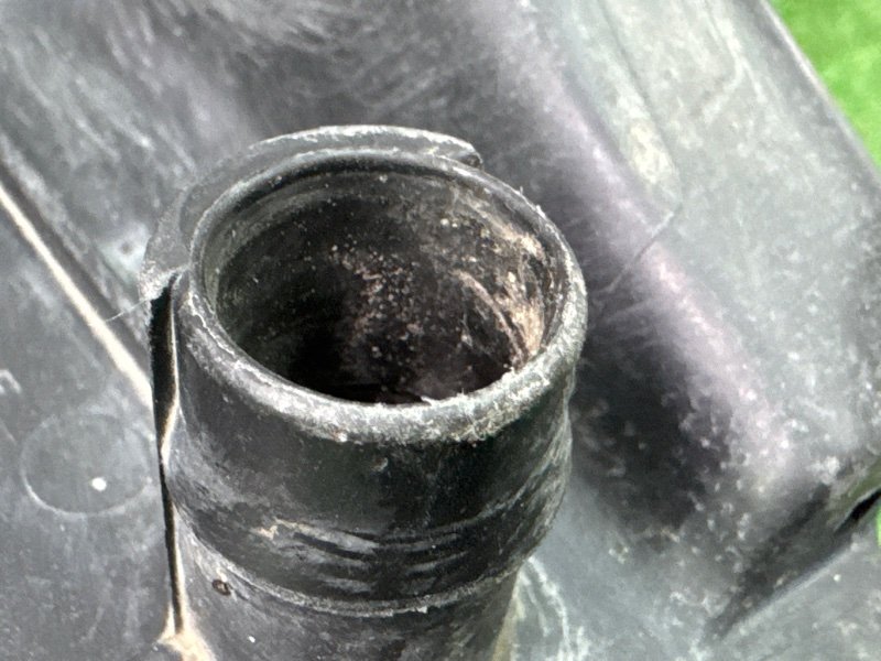 Корпус воздушного фильтра Ford Focus 2