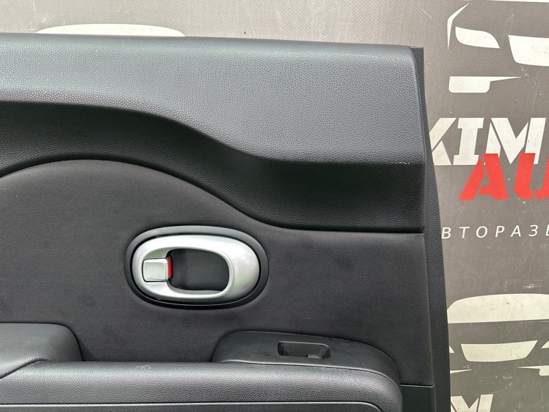 Обшивка двери Kia Soul 2014 SW