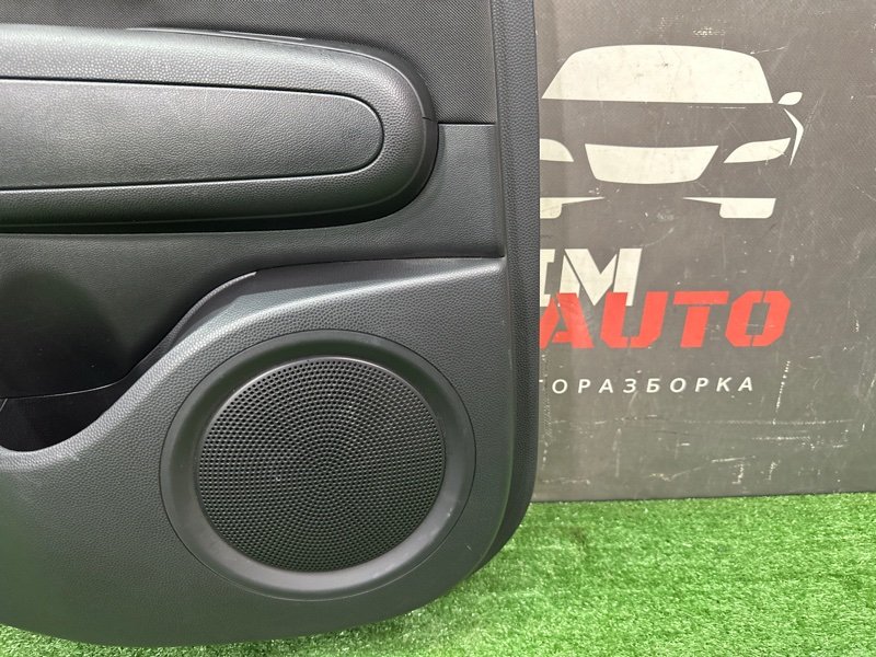 Обшивка двери Kia Soul 2014 SW