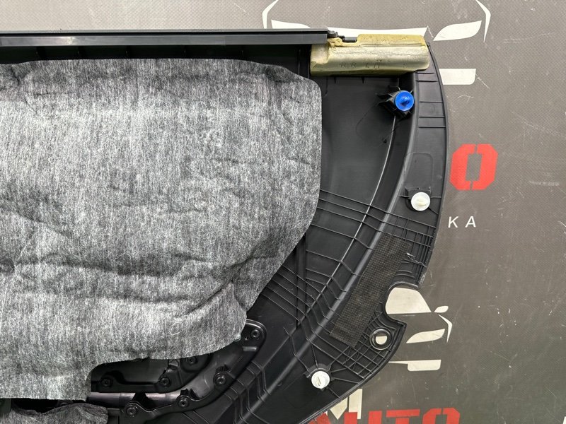 Обшивка двери Kia Soul 2014 SW