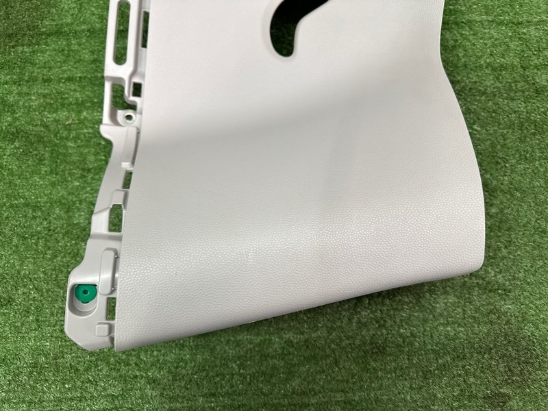 Накладка стойки кузова Kia Soul 2014 SW