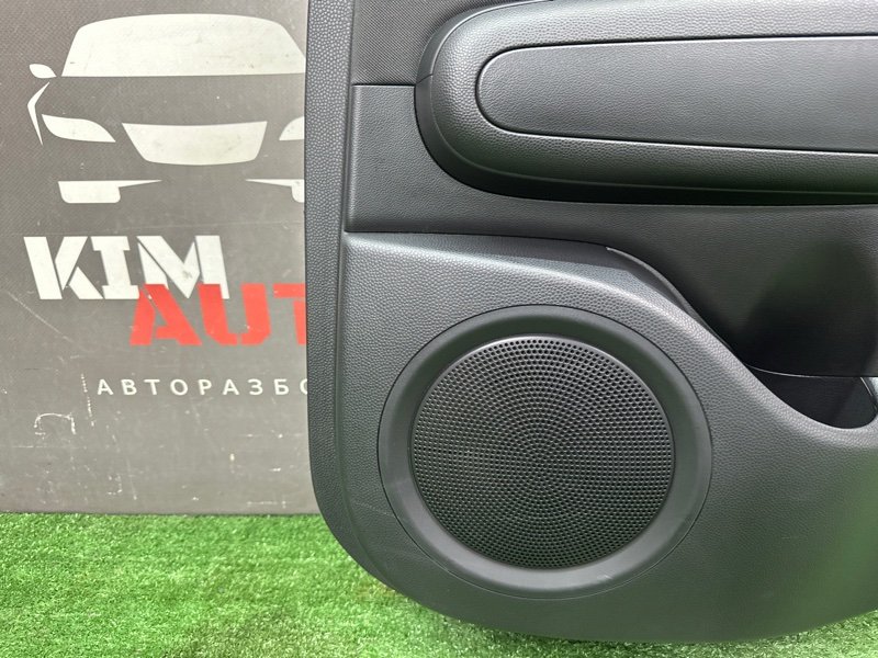 Обшивка двери Kia Soul 2014 SW