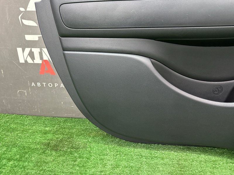 Обшивка двери Kia Soul 2014 SW