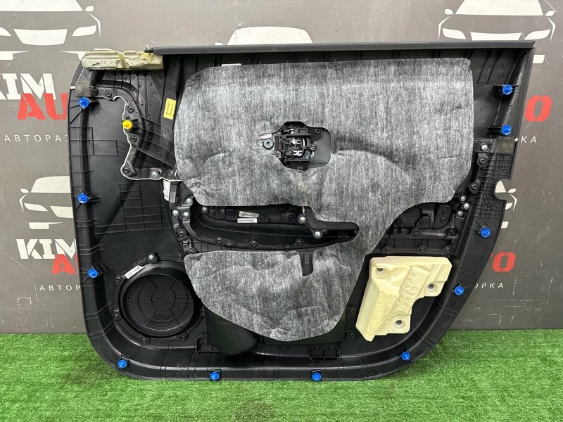 Обшивка двери Kia Soul 2014 SW