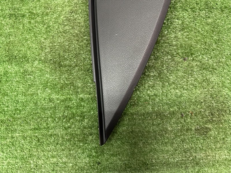 Накладка торпедо боковая Kia Soul 2014 SW