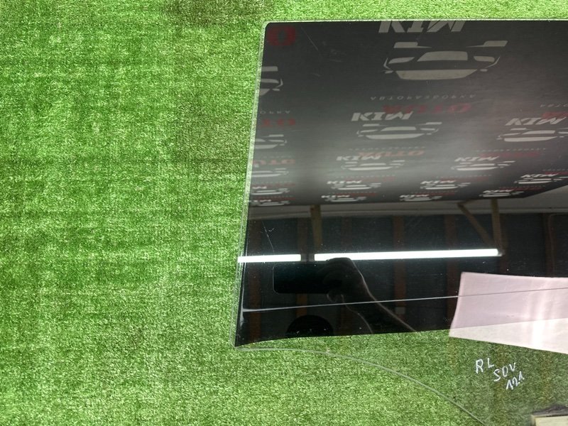 Стекло двери Kia Soul 2014 SW