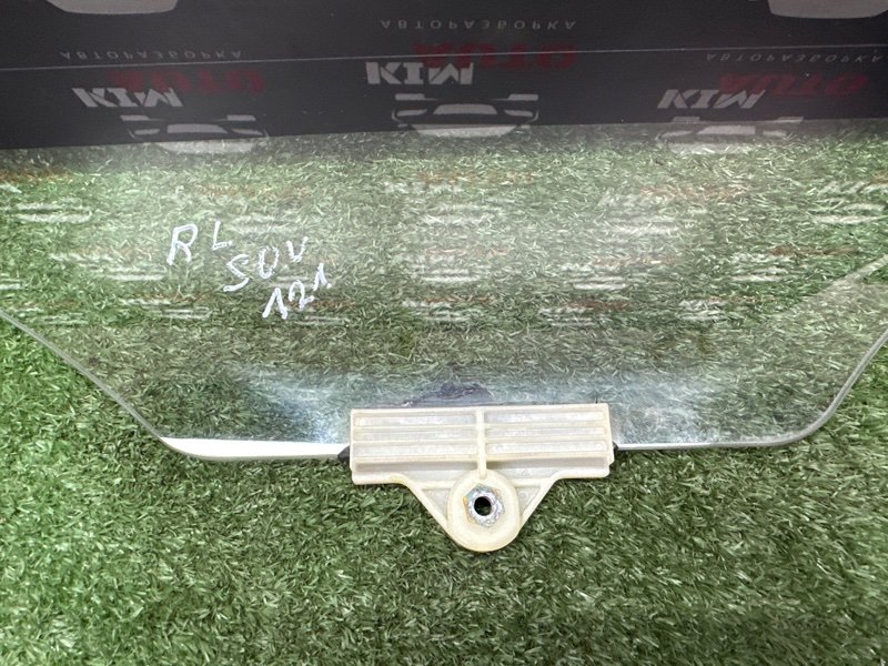 Стекло двери Kia Soul 2014 SW