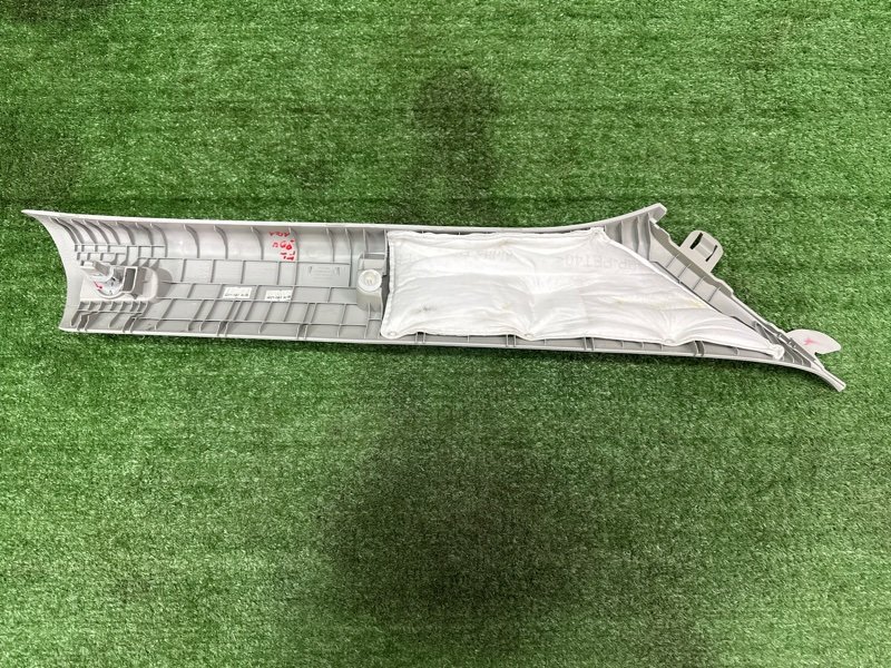 Накладка стойки лобового стекла Kia Soul 2014 SW