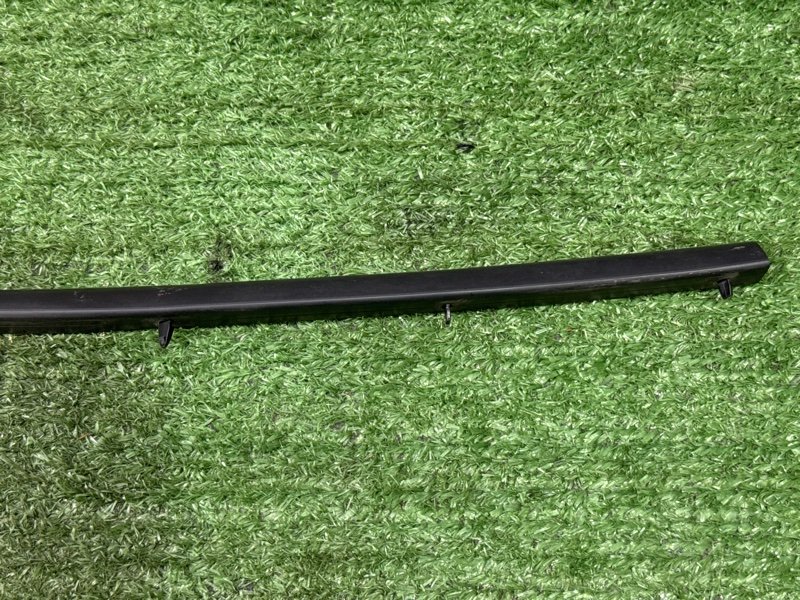 Уплотнитель капота Kia Soul 2014 SW